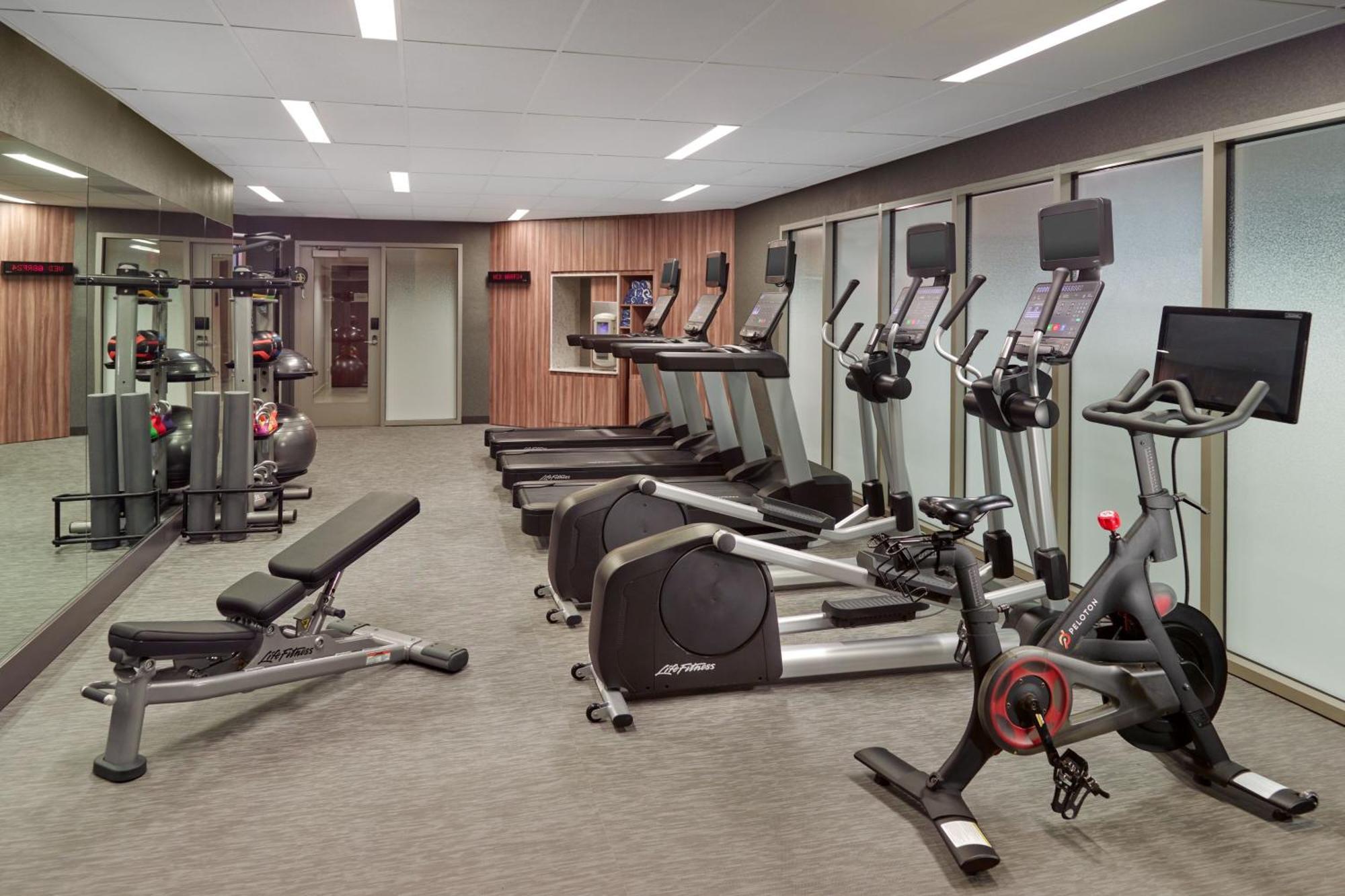 Hotel Courtyard By Marriott Washington, D.C./Foggy Bottom Exterior foto