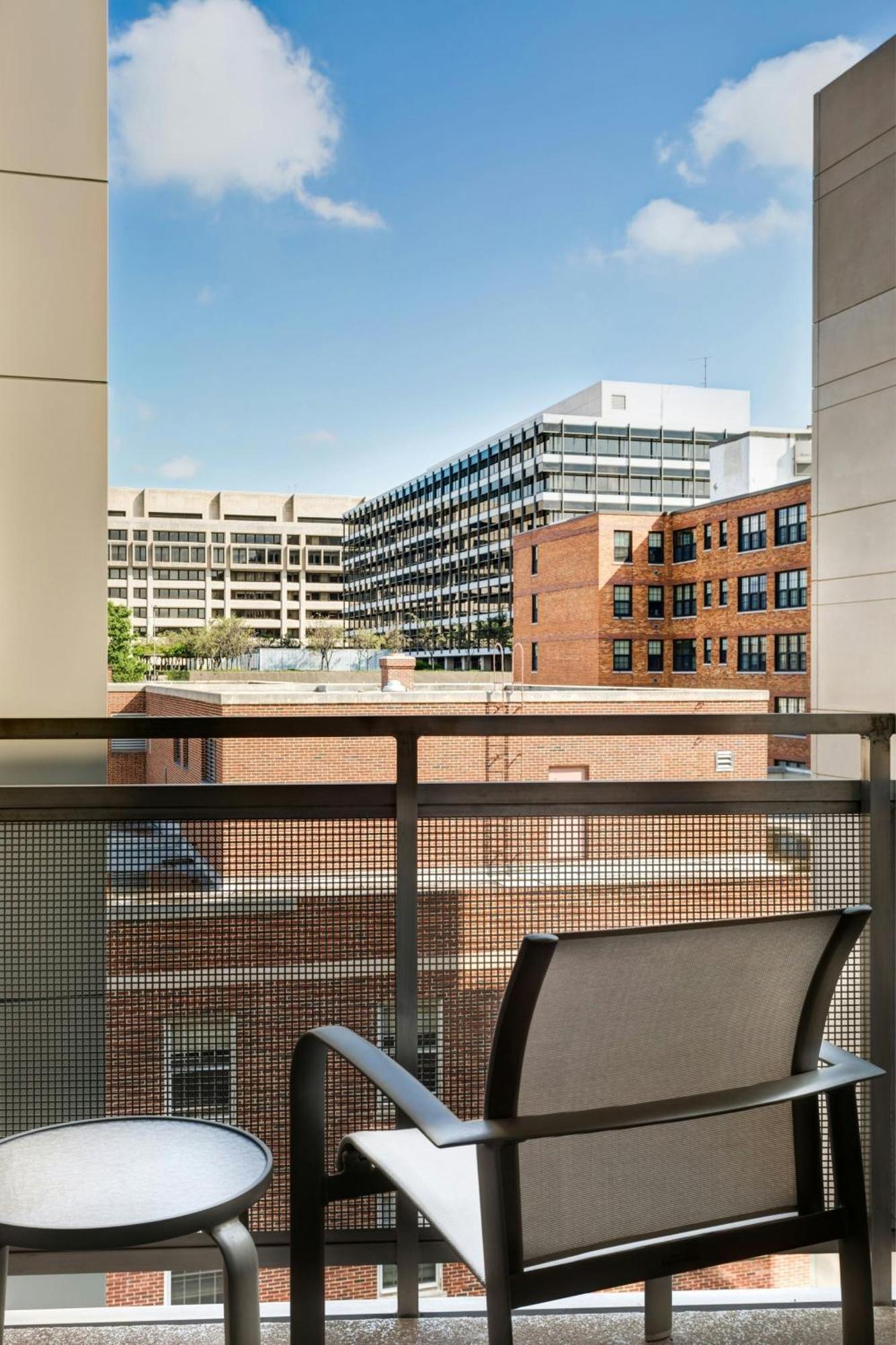 Hotel Courtyard By Marriott Washington, D.C./Foggy Bottom Exterior foto